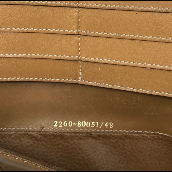 Vintage Fendi Pequin Bifold Wallet - Picture 2 of 7